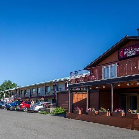 Westwood Motel 100 Mile House Dış mekan fotoğraf