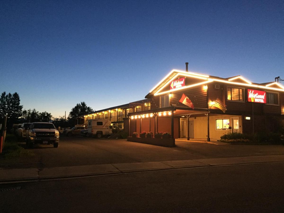 Westwood Motel 100 Mile House Dış mekan fotoğraf